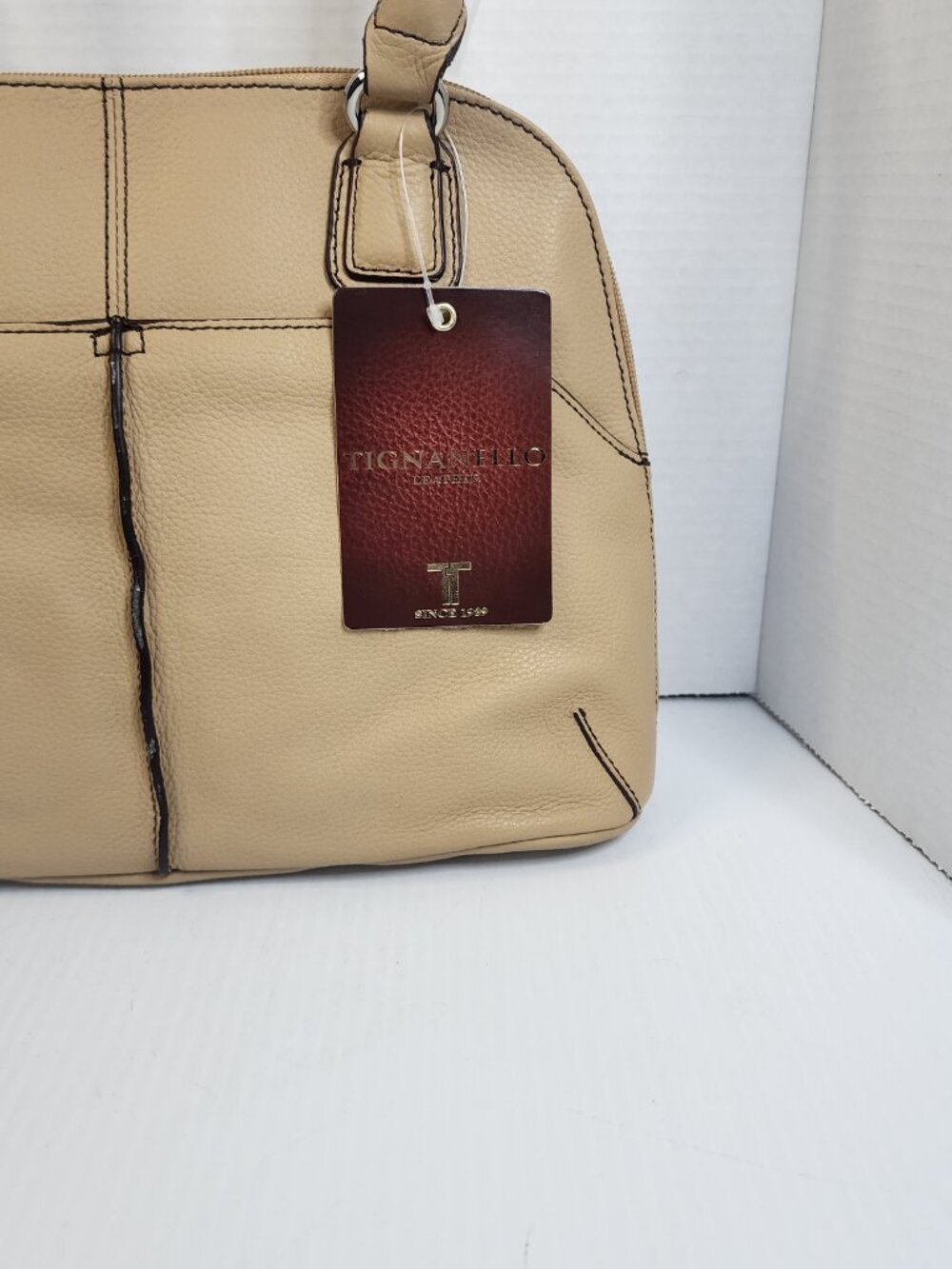 Tignanello Pebbled Leather Domed Satchel Shoulder Handbag Purse - Picture 2 of 12